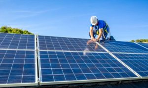 Installation et mise en production des panneaux solaires photovoltaïques à Camon